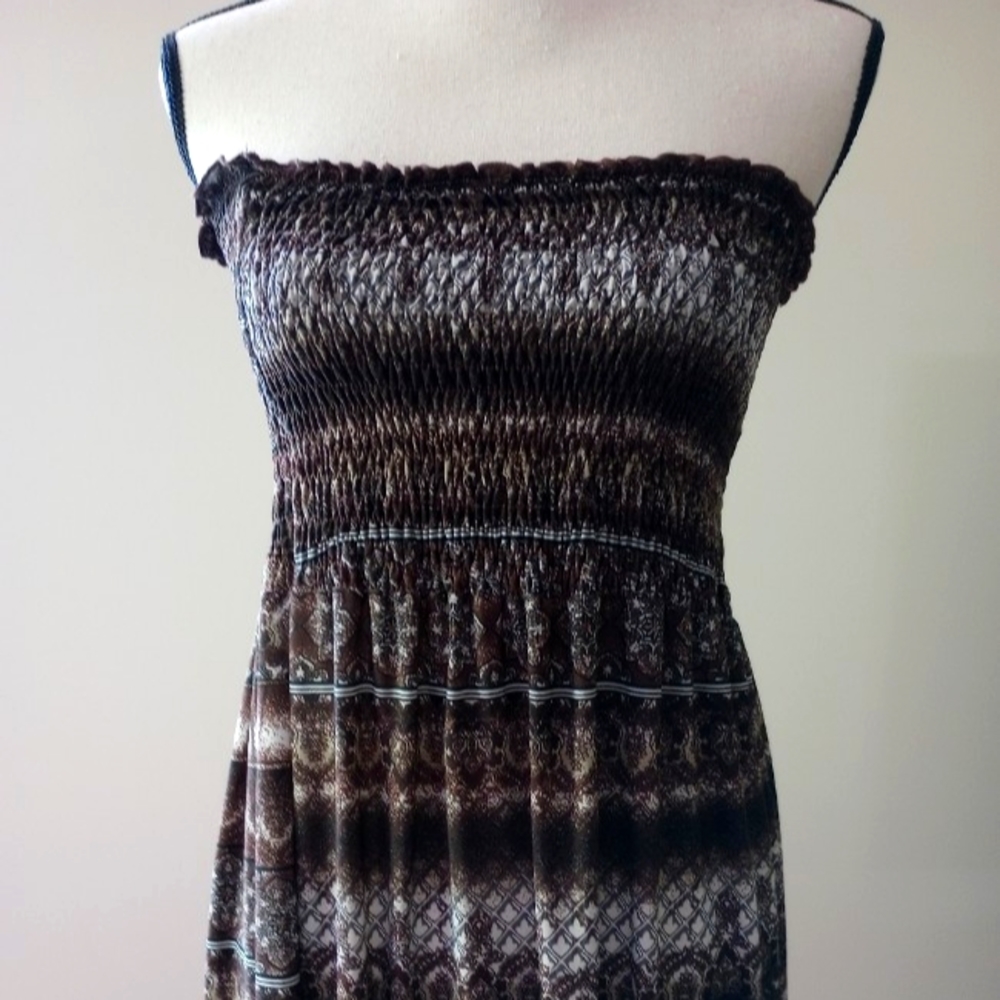 Freckles Long Brown Print Halter Maxi Dress, Large.  Like New.
